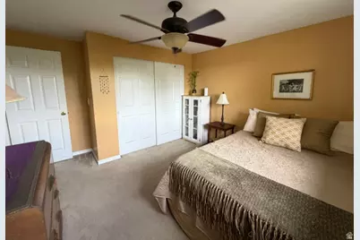 10492 S Columbine Way E, Sandy, UT 84094 - Photo 17