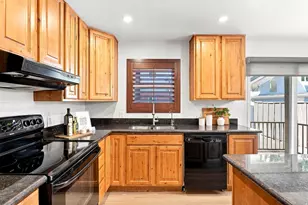 131 S 1000 E, Salt Lake City, UT 84102 - Photo 7