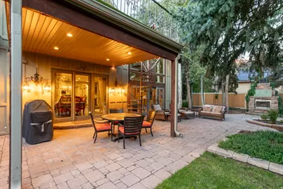 2238 E Cottonwood Cove Ln S, Cottonwood Heights, UT 84121 - Photo 69