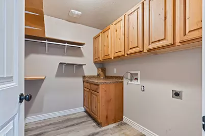 1555 N 4325 W, Plain City, UT 84404 - Photo 19
