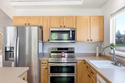6661 S August Ln W, West Jordan, UT 84081 - Photo 15