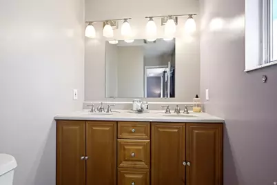 112 E 1470 S, Farmington, UT 84025 - Photo 17
