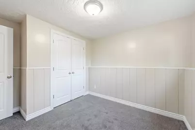 581 W 1750 N, Clinton, UT 84015 - Photo 23