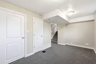 581 W 1750 N, Clinton, UT 84015 - Photo 21