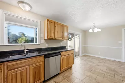 581 W 1750 N, Clinton, UT 84015 - Photo 11