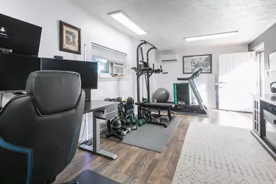 246 E 2200 S, Bountiful, UT 84010 - Photo 35