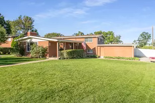 246 E 2200 S, Bountiful, UT 84010 - Photo 3