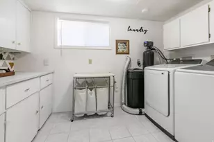 246 E 2200 S, Bountiful, UT 84010 - Photo 33