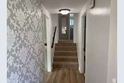 246 E 2200 S, Bountiful, UT 84010 - Photo 13