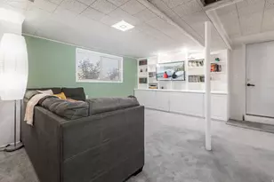 246 E 2200 S, Bountiful, UT 84010 - Photo 31