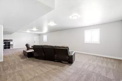 3287 W 2300 N, Clinton, UT 84015 - Photo 35