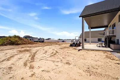 3287 W 2300 N, Clinton, UT 84015 - Photo 49