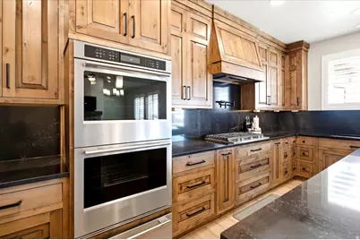 3287 W 2300 N, Clinton, UT 84015 - Photo 11