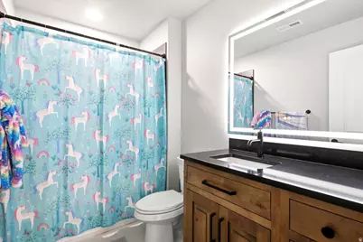 3287 W 2300 N, Clinton, UT 84015 - Photo 31