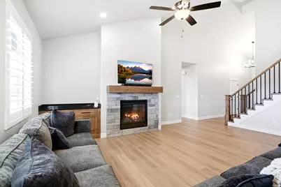 3287 W 2300 N, Clinton, UT 84015 - Photo 5