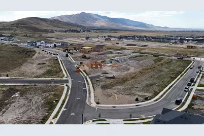 7066 N Cairns Way, Eagle Mountain, UT 84005 - Photo 7