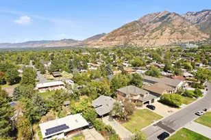 2373 E 6660 S, Cottonwood Heights, UT 84121 - Photo 19