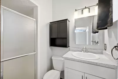 2373 E 6660 S, Cottonwood Heights, UT 84121 - Photo 9
