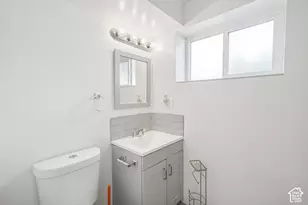 4810 S 3600 W, Taylorsville, UT 84129 - Photo 23