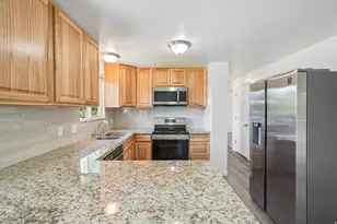 4810 S 3600 W, Taylorsville, UT 84129 - Photo 11