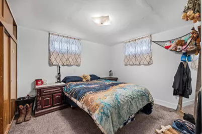 31 B St, Springville, UT 84663 - Photo 17