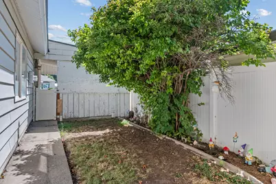 31 B St, Springville, UT 84663 - Photo 25