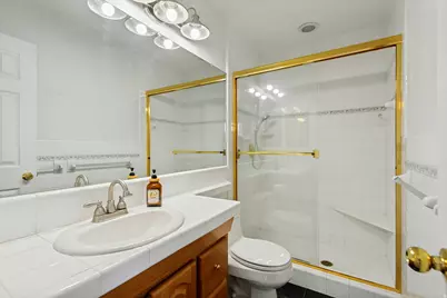 11878 S Hidden Valley Dr E, Sandy, UT 84094 - Photo 23