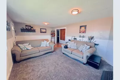 222 E 625 S, Blanding, UT 84511 - Photo 3