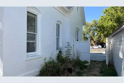 432 E 400 N, Logan, UT 84321 - Photo 37
