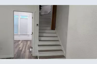 432 E 400 N, Logan, UT 84321 - Photo 9