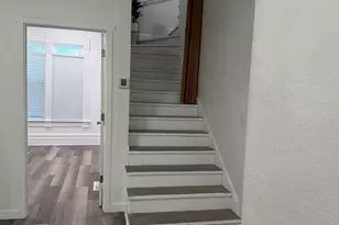 432 E 400 N, Logan, UT 84321 - Photo 9