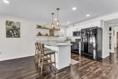 1719 N 25 E, Layton, UT 84041 - Photo 3