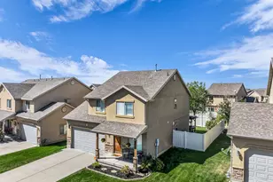 1719 N 25 E, Layton, UT 84041 - Photo 23
