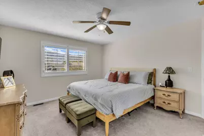 1719 N 25 E, Layton, UT 84041 - Photo 7