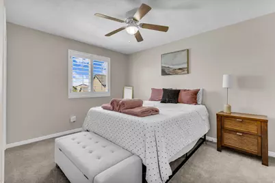 1719 N 25 E, Layton, UT 84041 - Photo 11