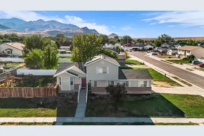 2652 S Athena Dr W, Magna, UT 84044 - Photo 29