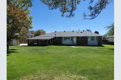 10504 S Highline Cir, South Jordan, UT 84095 - Photo 3