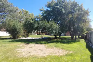 10504 S Highline Circle, South Jordan, UT 84095 - Photo 5
