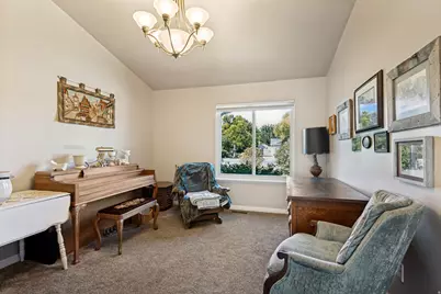 1152 N 100 E, American Fork, UT 84003 - Photo 17