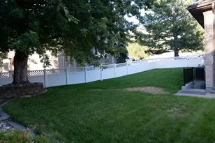 294 W Jennings Ln, Centerville, UT 84014 - Photo 51