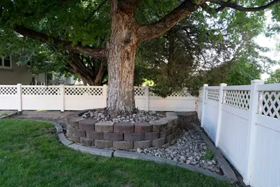 294 W Jennings Ln, Centerville, UT 84014 - Photo 53