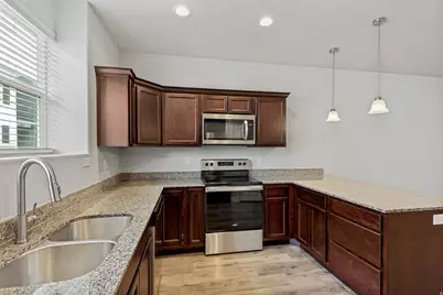 2051 N 3860 W, Lehi, UT 84043 - Photo 9