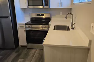 1394 W Pacific Ave S, Salt Lake City, UT 84104 - Photo 3