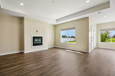 1837 N 4150 W, Plain City, UT 84404 - Photo 9