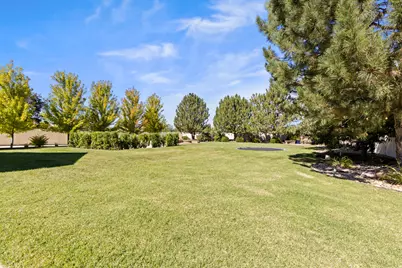 4917 S 5400 W, Hooper, UT 84315 - Photo 35