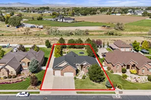 4917 S 5400 W, Hooper, UT 84315 - Photo 47