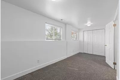 4288 W Yorkshire Cir, South Jordan, UT 84009 - Photo 35