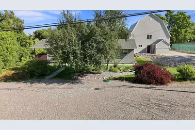 231 E 100 S, Hyrum, UT 84319 - Photo 49