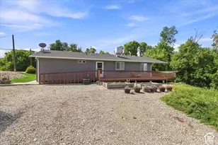 231 E 100 S, Hyrum, UT 84319 - Photo 35