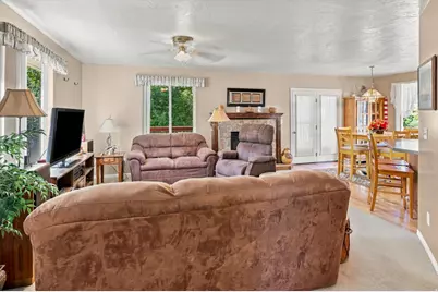 231 E 100 S, Hyrum, UT 84319 - Photo 9
